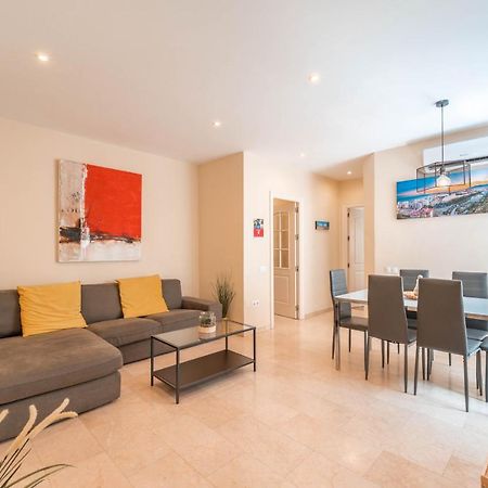 Gran Apartamento De 3 Habitaciones Junto A La Catedral Málaga Exteriör bild